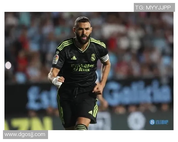 皇马逆转拜仁惊险晋级本泽马加时赛绝杀成英雄