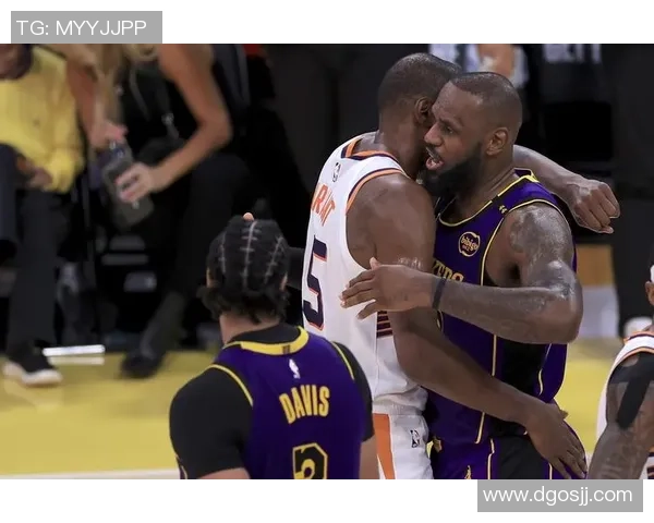 詹姆斯领衔NBA新赛季的挑战与机遇分析